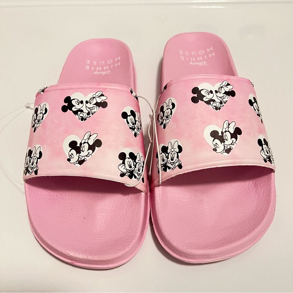 Minnie Mouse sandals pink with Mickey size 8 nwot